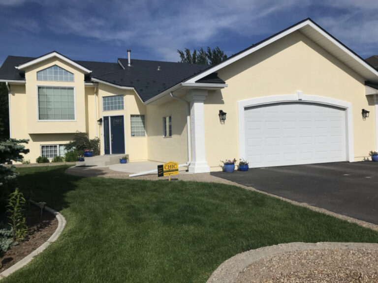 yellow and white stucco